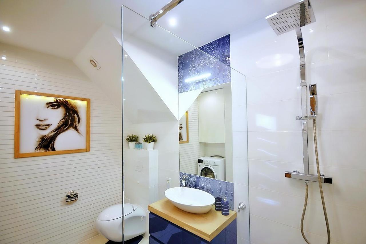 50 M Do Plazy Thobruk Apartamenty Piekna Dama Z Kolobrzegu Kültér fotó