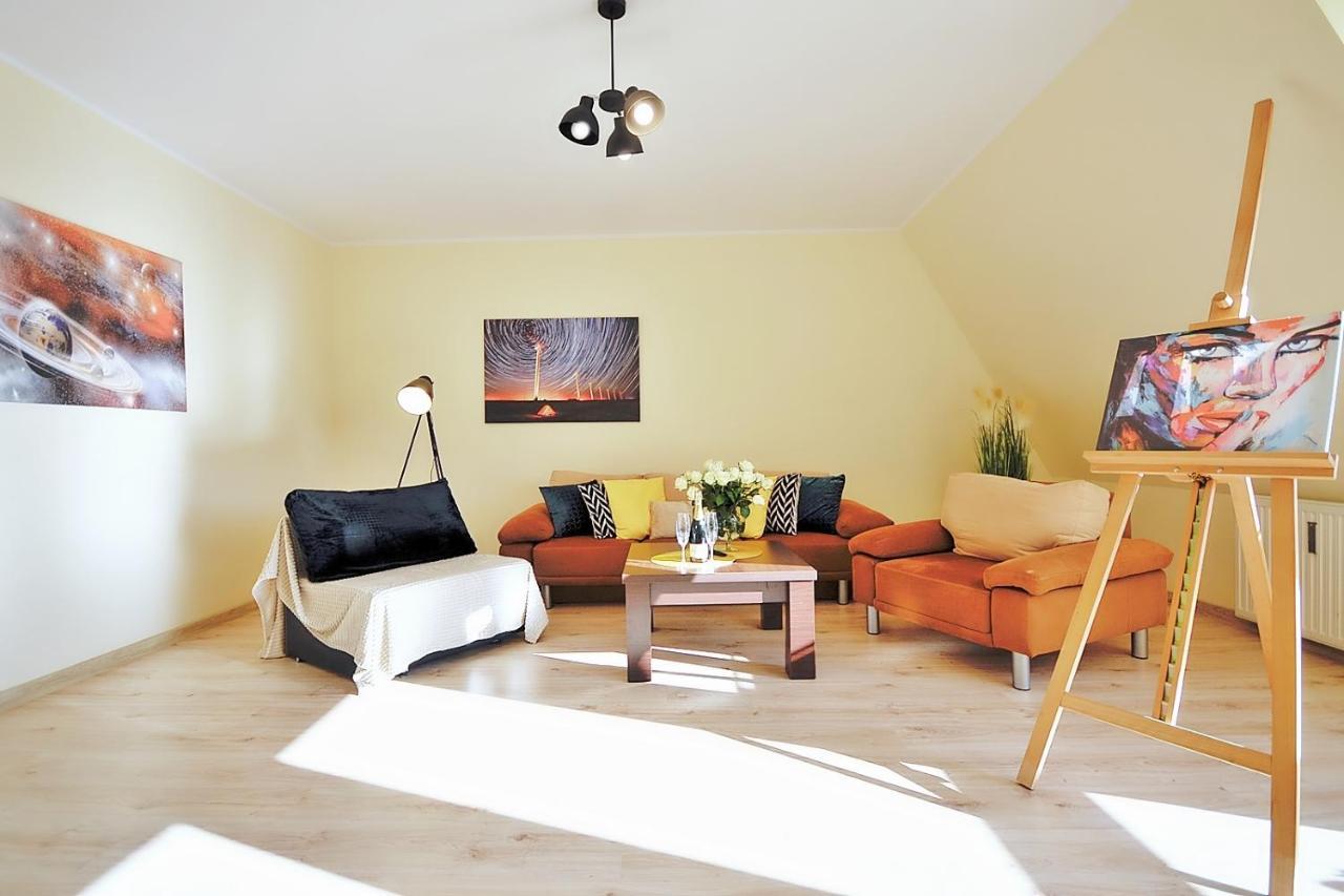 50 M Do Plazy Thobruk Apartamenty Piekna Dama Z Kolobrzegu Kültér fotó