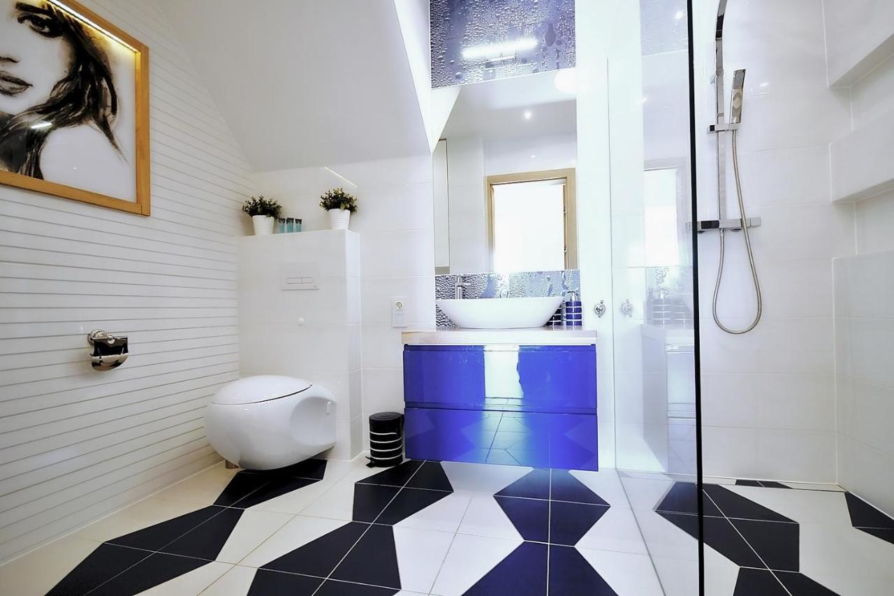 50 M Do Plazy Thobruk Apartamenty Piekna Dama Z Kolobrzegu Kültér fotó