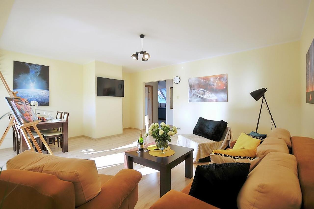 50 M Do Plazy Thobruk Apartamenty Piekna Dama Z Kolobrzegu Kültér fotó