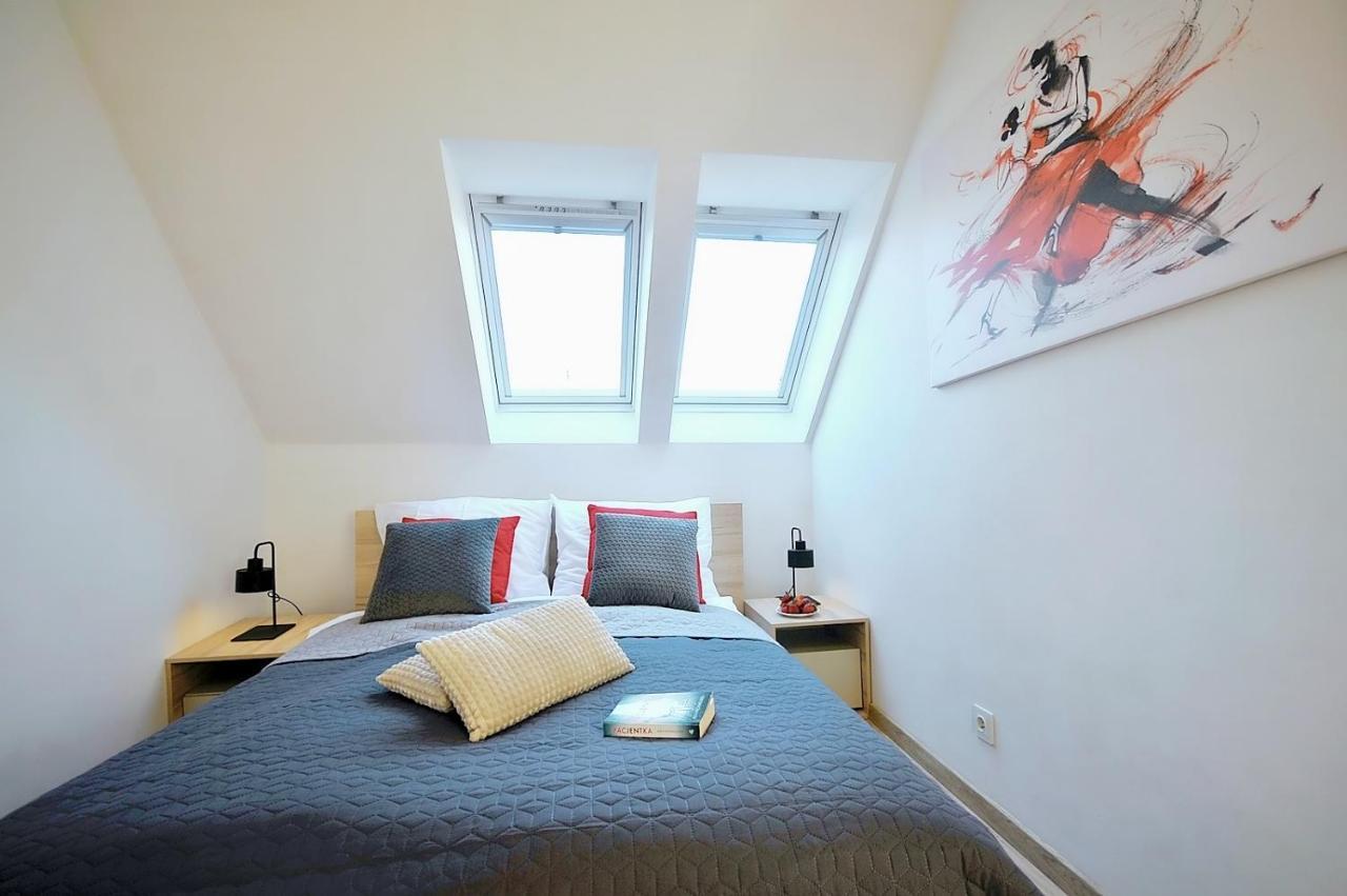 50 M Do Plazy Thobruk Apartamenty Piekna Dama Z Kolobrzegu Kültér fotó