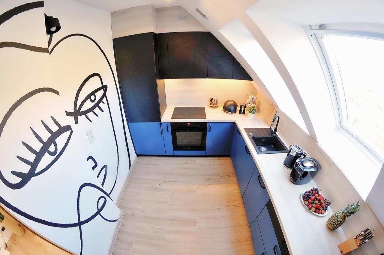50 M Do Plazy Thobruk Apartamenty Piekna Dama Z Kolobrzegu Kültér fotó