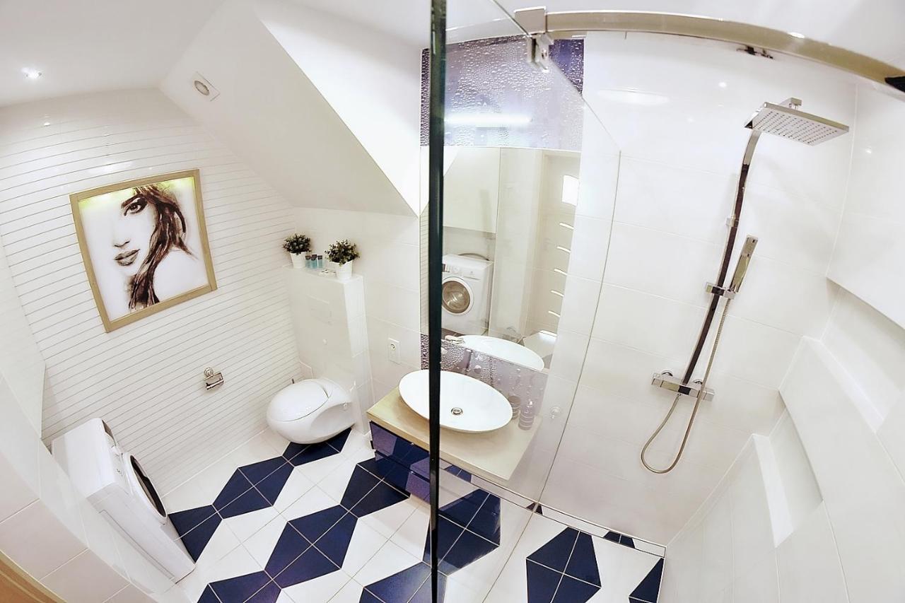 50 M Do Plazy Thobruk Apartamenty Piekna Dama Z Kolobrzegu Kültér fotó